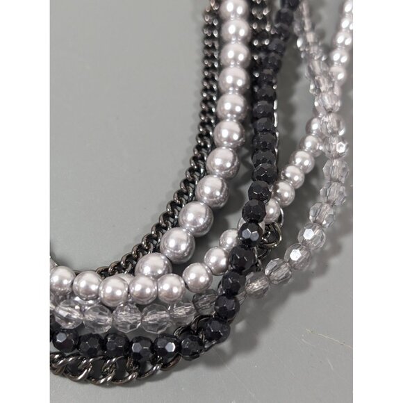Premier Designs Main Event Necklace Gray Black Bead Multi Chain Faux Pearl 22" - Picture 3 of 9